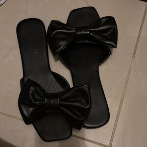 Elegant Black Bow Slide Sandals